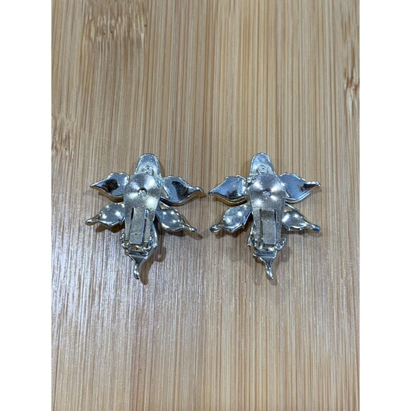 Emmons 1950's Purple Red Aurora Borealis Crystal Flower Clip On Earrings - Picture 4 of 5